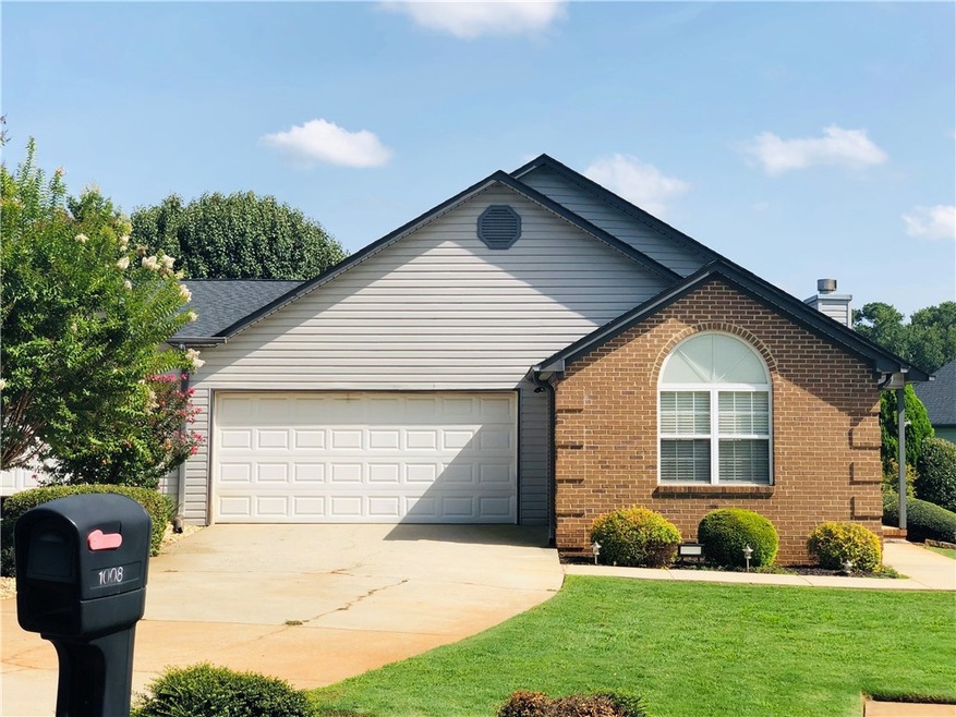 1008 Cobbs Glen Dr, Anderson, SC 29621 - photo 1