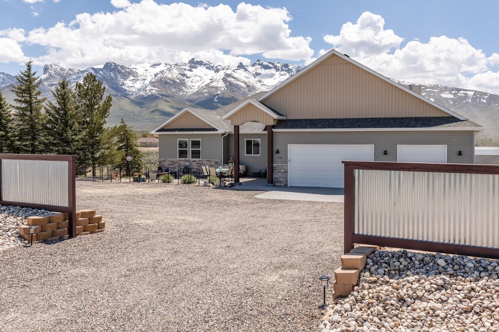 Sold $640,000