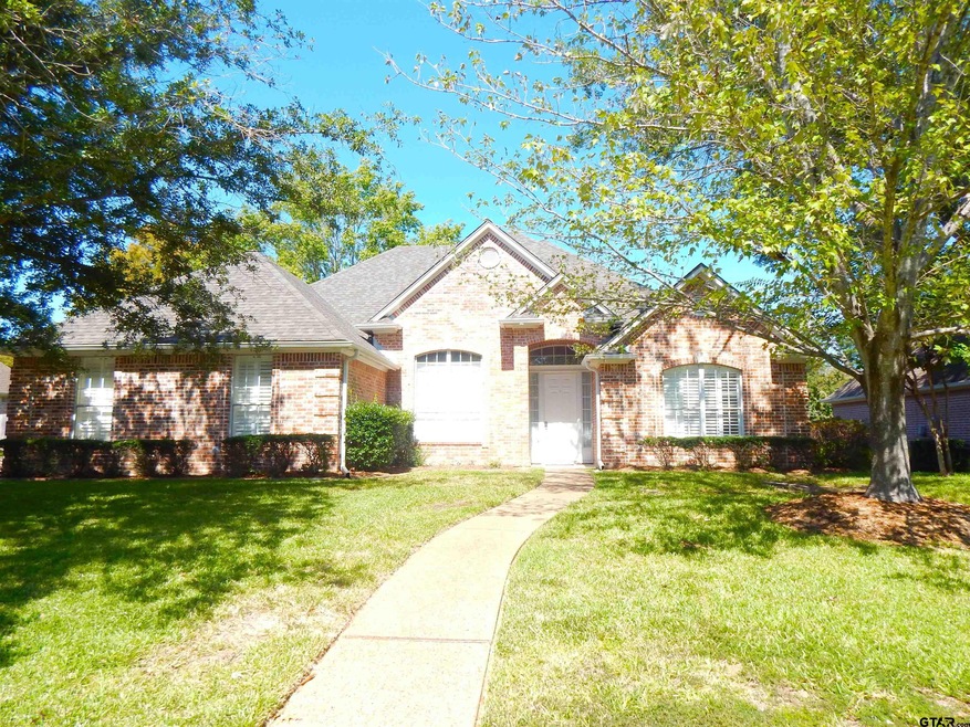 1221 River Bend Dr, Tyler, TX 75703 - photo 1