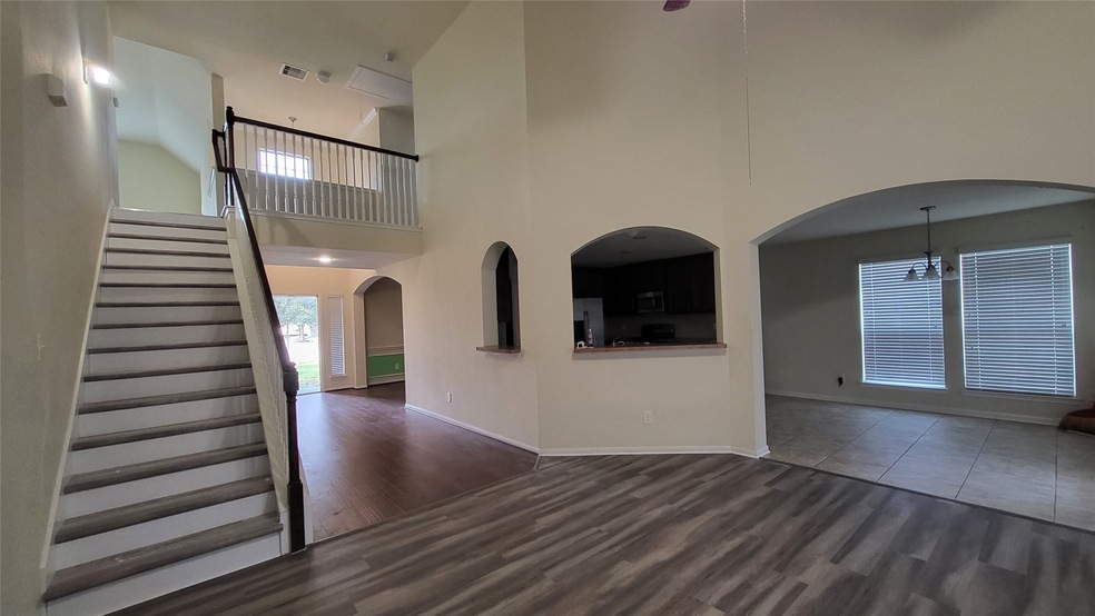 2026 Silverwater Ct, Richmond, TX 77469 - photo 1