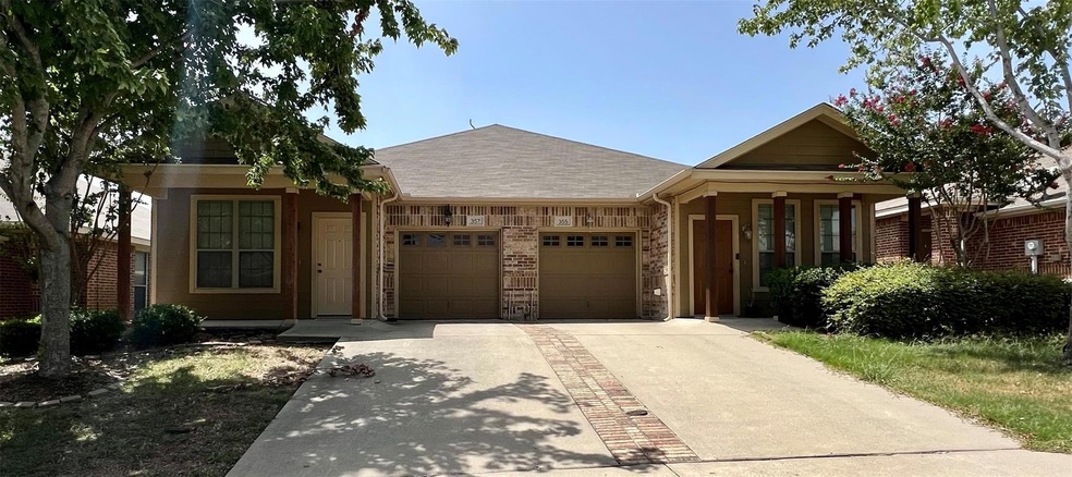 357 Armstrong Ln, Lavon, TX 75166 - photo 1