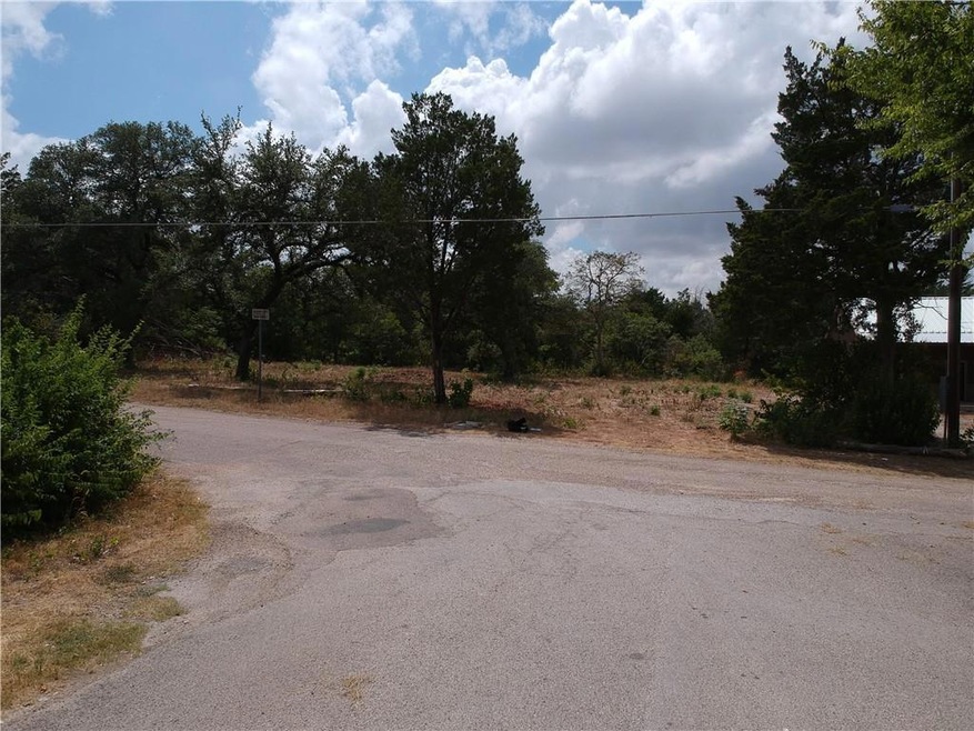 911 Park Dr, Bruceville-Eddy, TX 76630 - photo 1