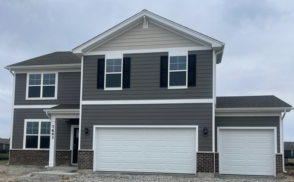 7643 E 103rd Ave, Crown Point, IN 46307 - photo 1