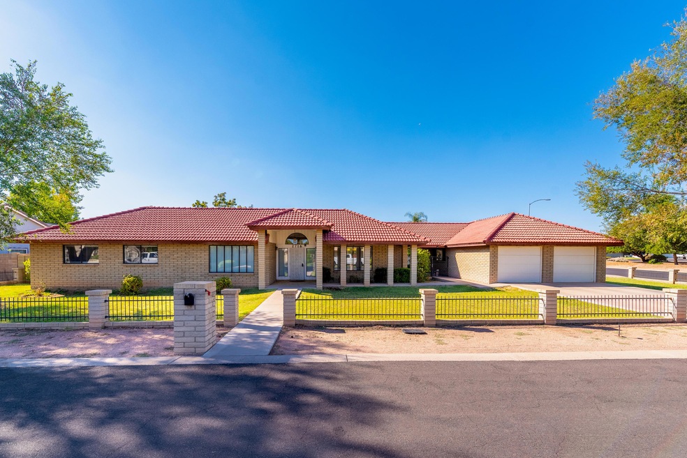 026-2716 E Emelita Ave-FULL