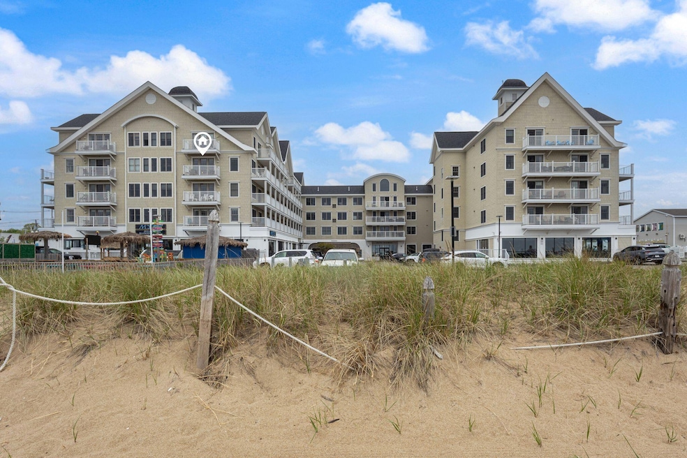 Grand Victorian unit 405, Old Orchard Beach, ME 04064 - photo 1