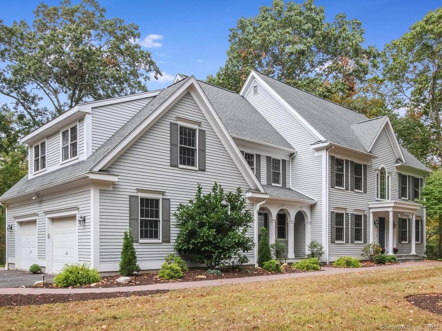 105 Tamarac Dr, Glastonbury, CT 06033 - photo 1