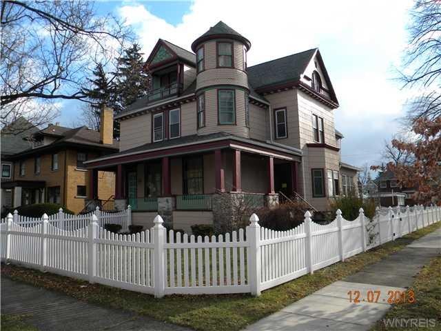 Exterior Front. The lot is 60  x 175 .