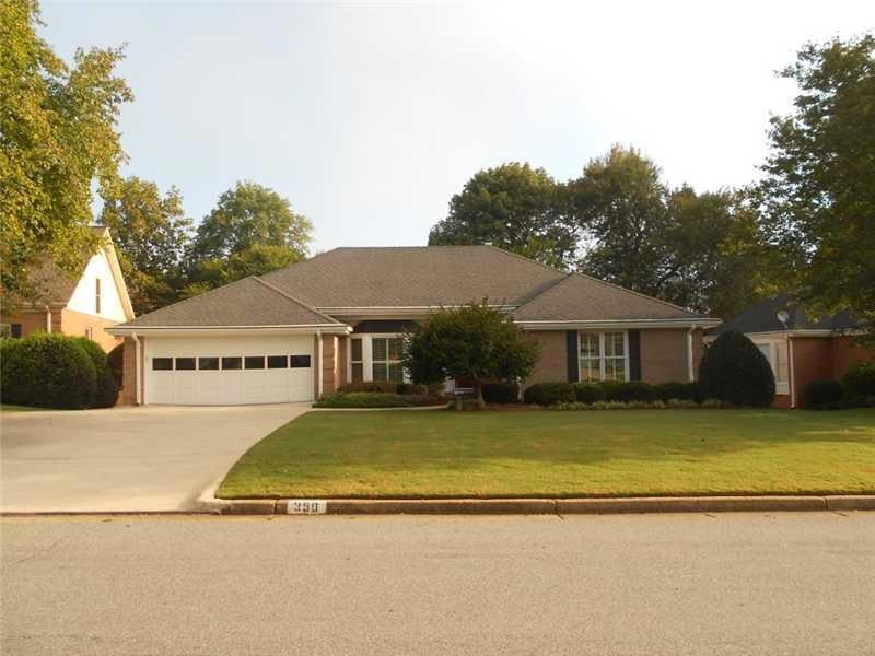 350 Stepping Stone Dr, Alpharetta, GA 30004 - photo 1