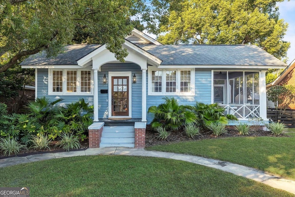 212 E 52nd St, Savannah, GA 31405 - photo 1