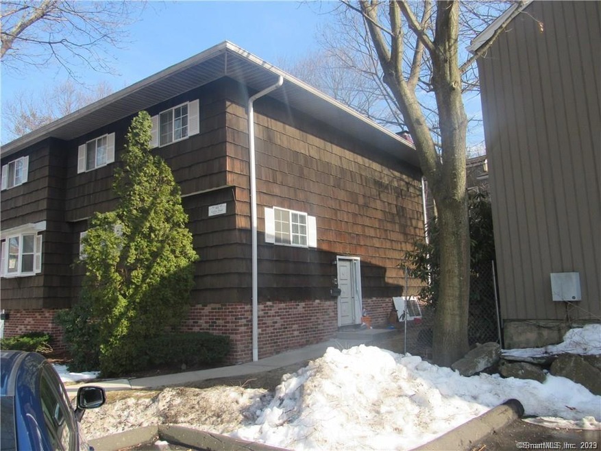 60 Leslie Rd unit A, Bridgeport, CT 06606 - photo 1