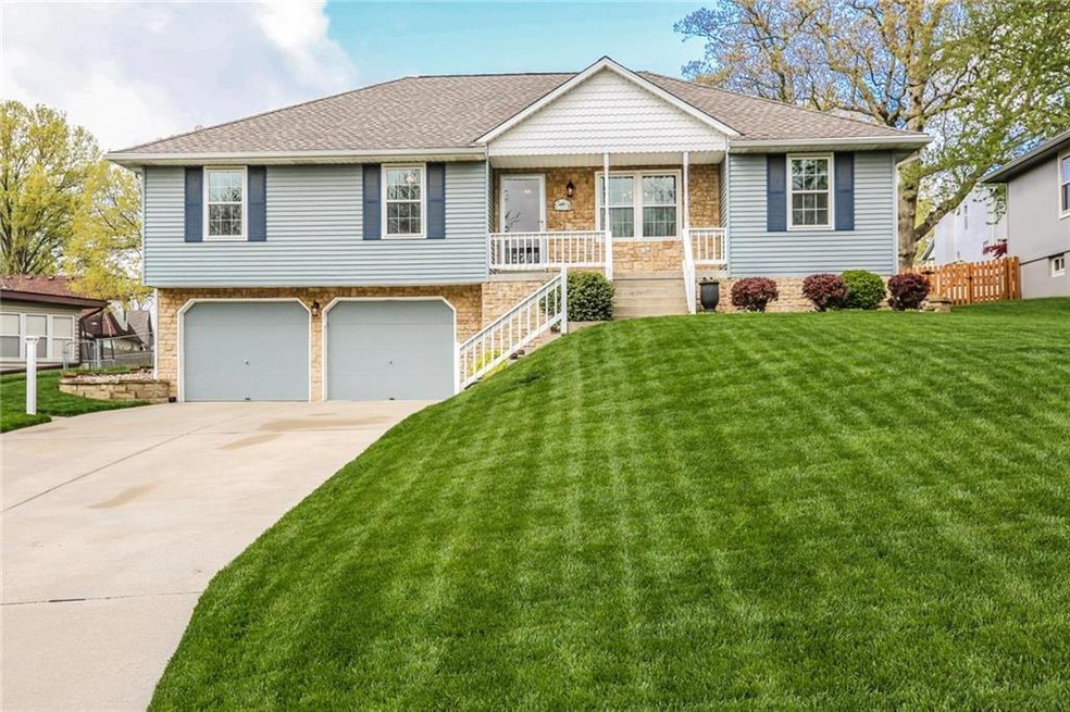 2110 Salem Drive, Independence, MO 64058All steel 