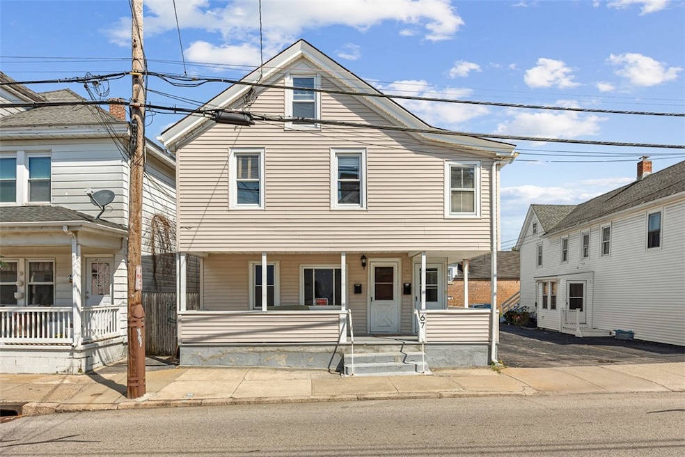 67 Pleasant St, Westerly, RI 02891 - photo 1
