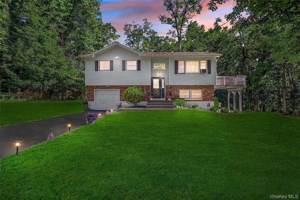 9 Vascello Rd, New Windsor, NY 12553 - photo 1