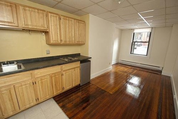 505 Beacon St unit A, Boston, MA 02215 - photo 1