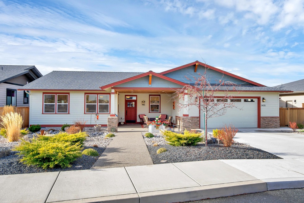 3435 SW 45th St, Redmond, OR 97756 - photo 1