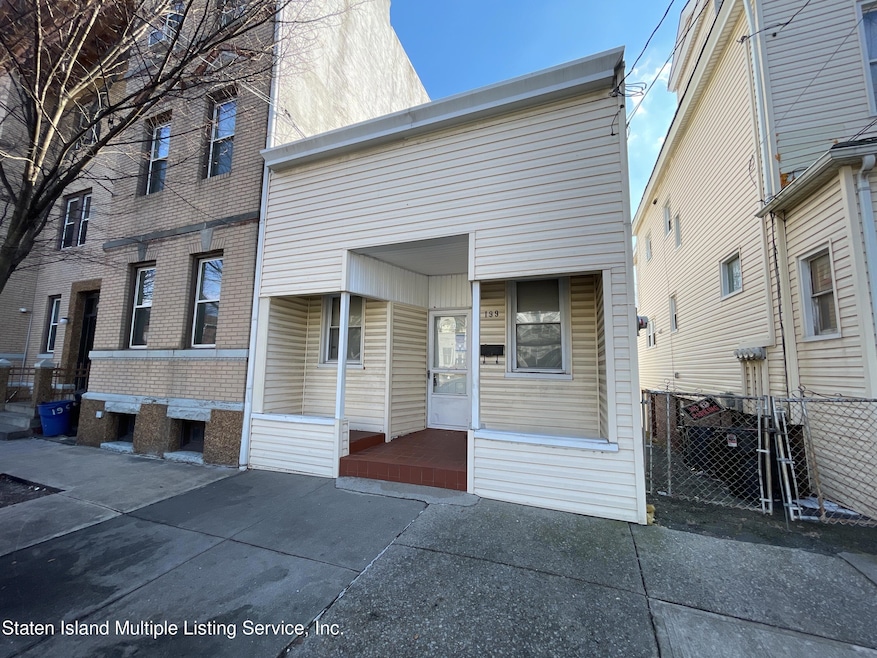 199 van Duzer St, Staten Island, NY 10301 - photo 1