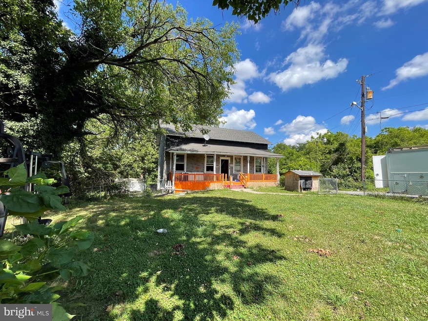 5234 Marlboro Pike, Capitol Heights, MD 20743 - photo 1