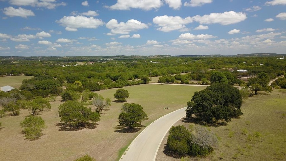 1-2 Old Vine Dr, Fredericksburg, TX 78624 - photo 1