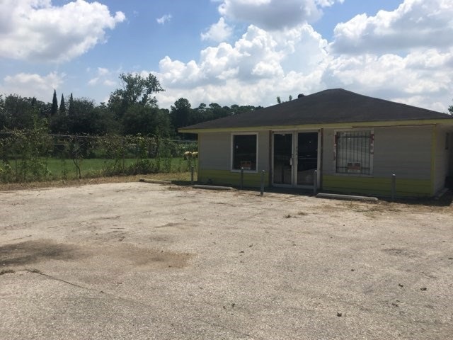 1719 W Little York Rd, Houston, TX 77091 - photo 1
