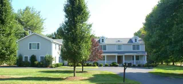 63 Thornwood Rd, Stamford, CT 06903 - photo 1