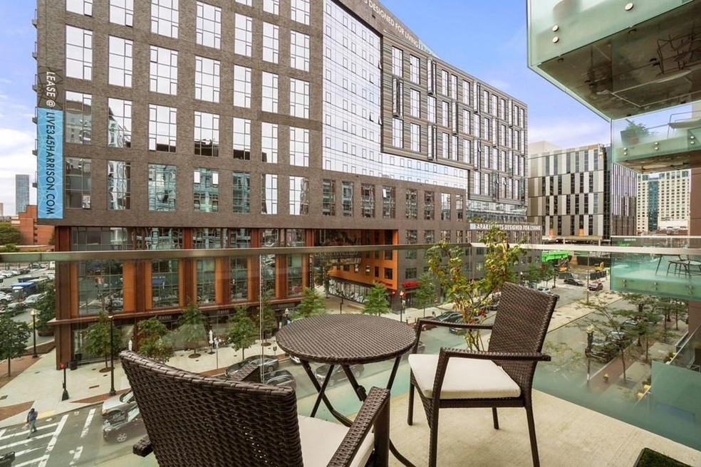 Sold $960,000 • Co-Listing Agent