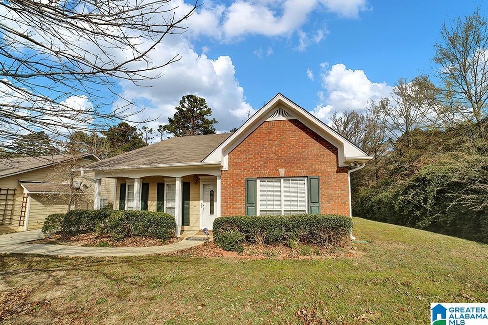 5101 Hidden Cove Cir, Center Point, AL 35215 - photo 1