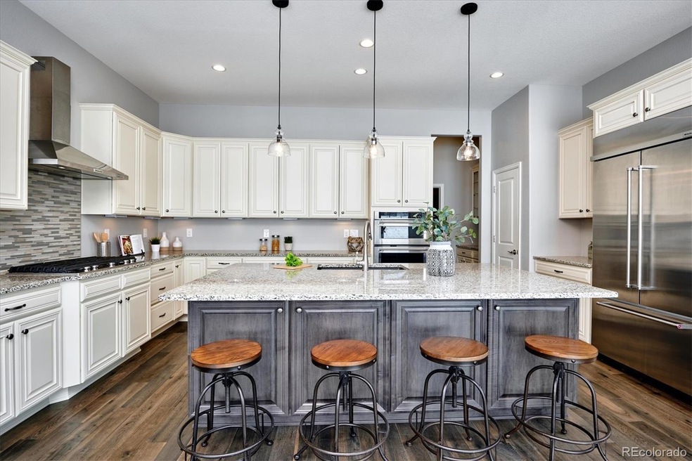 Beautifully upgraded Toll Brothers ranch in Hillto