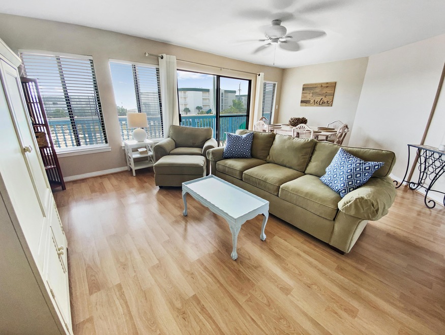 145_Beachfront_Trail_-_20700009_br
