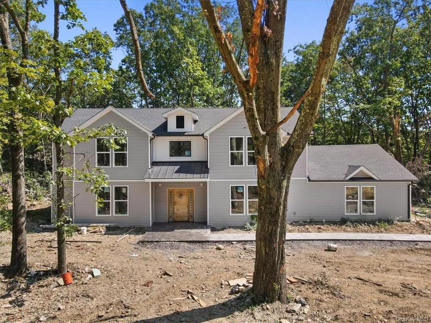 80 Hampton Rd, Marlboro, NY 12542 - photo 1