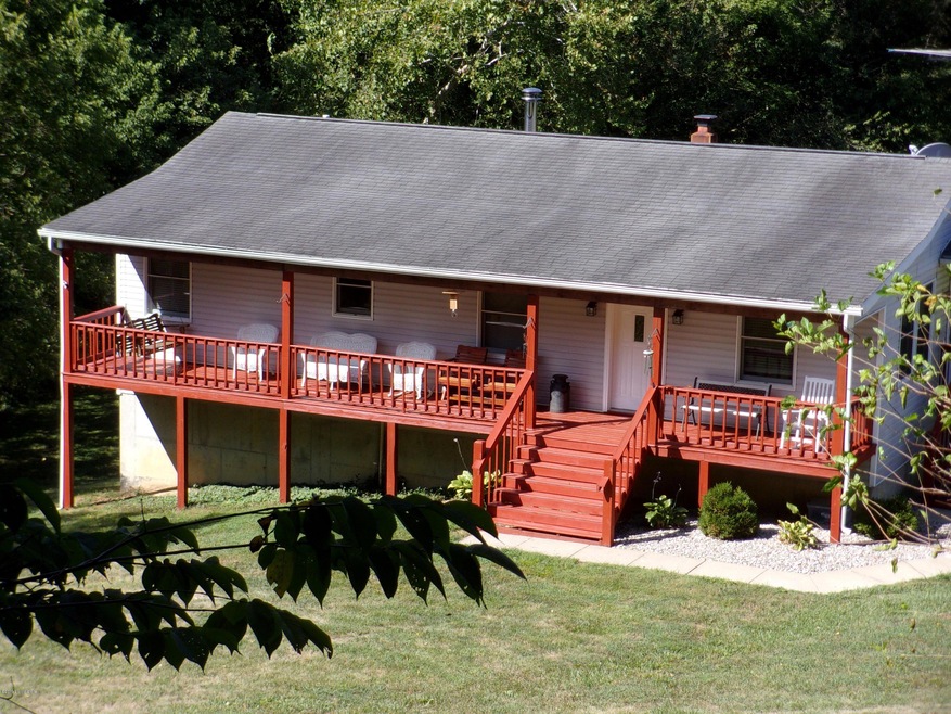 191 Cornish Ln, Bloomfield, KY 40008 - photo 1