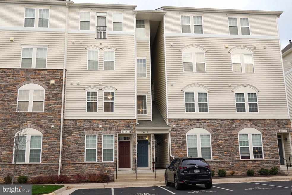 24678 Byrne Meadow Square, Aldie, VA 20105 - photo 1