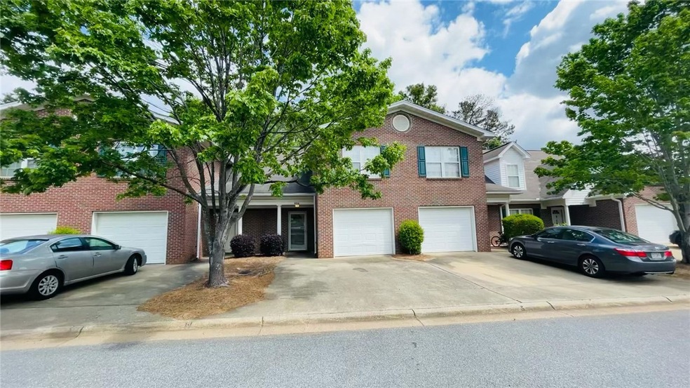 Asbury Hills 906