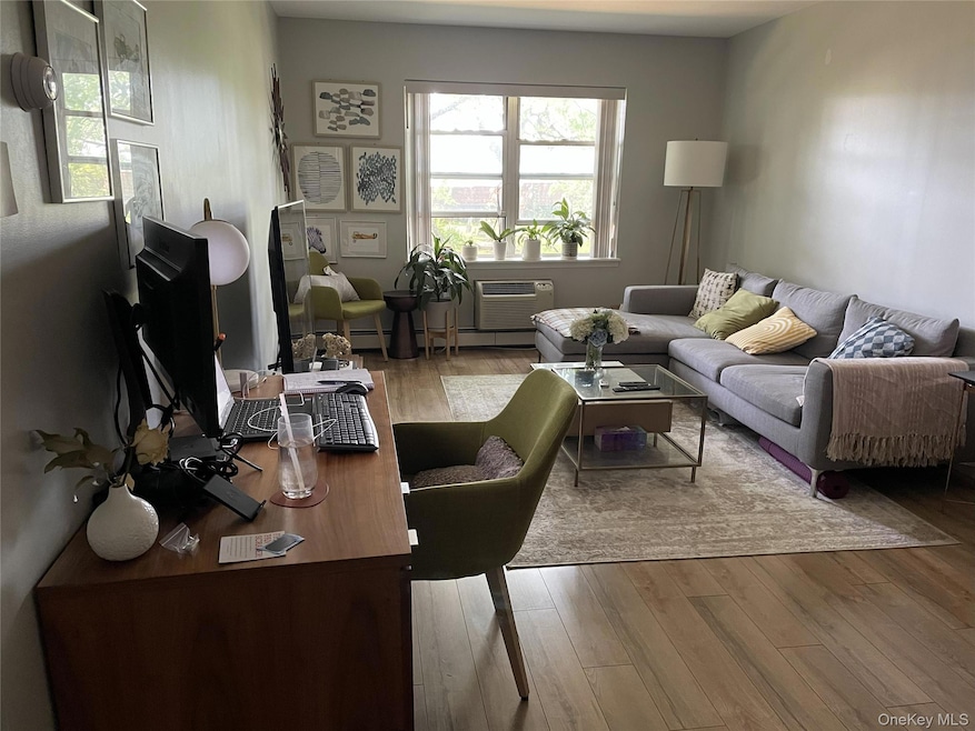 For Rent $2,400/month