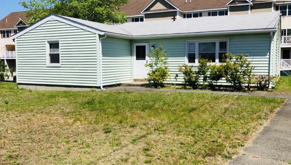 10 Tarrant Ln unit 10, Wakefield, MA 01880 - photo 1