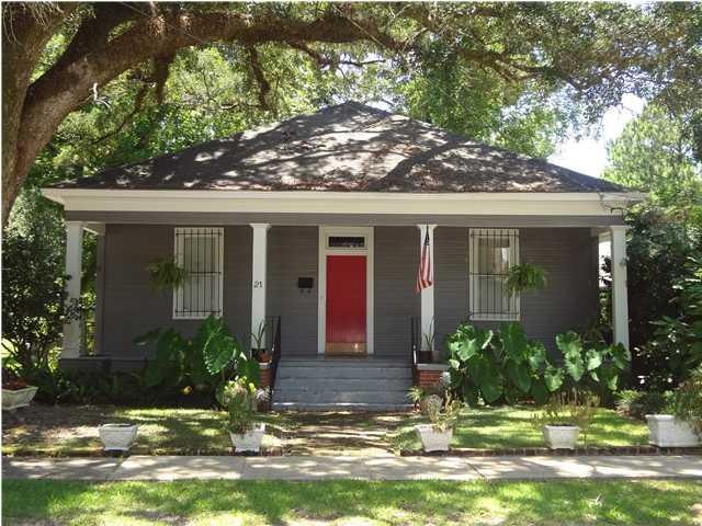 Midtown Cottage on Homer Street (near Ashland Gall