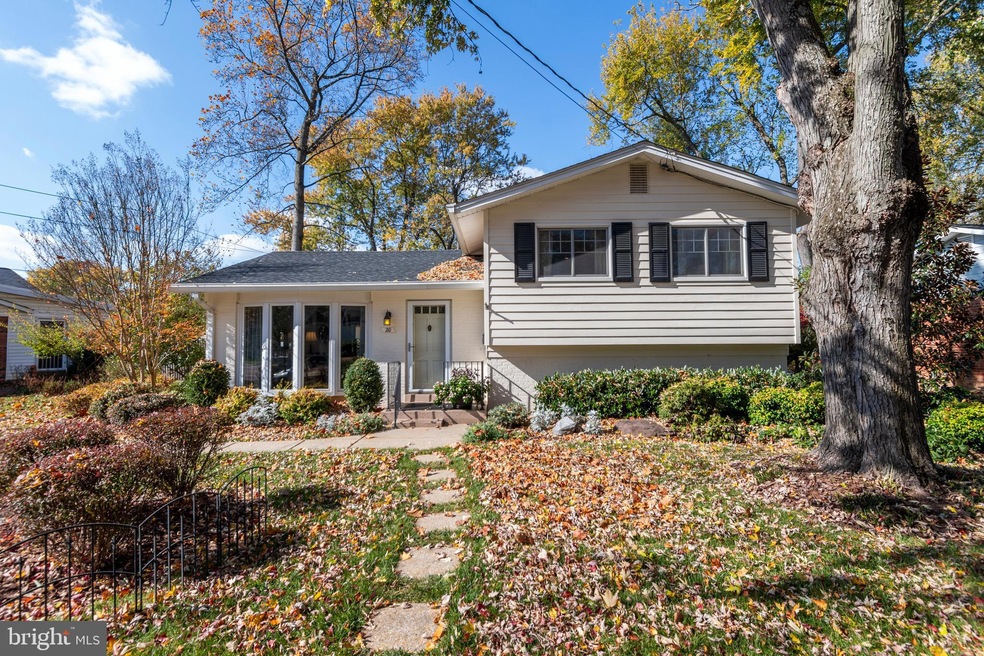 20 Maxim Ln, Rockville, MD 20852 | MLS# MDMC2111784