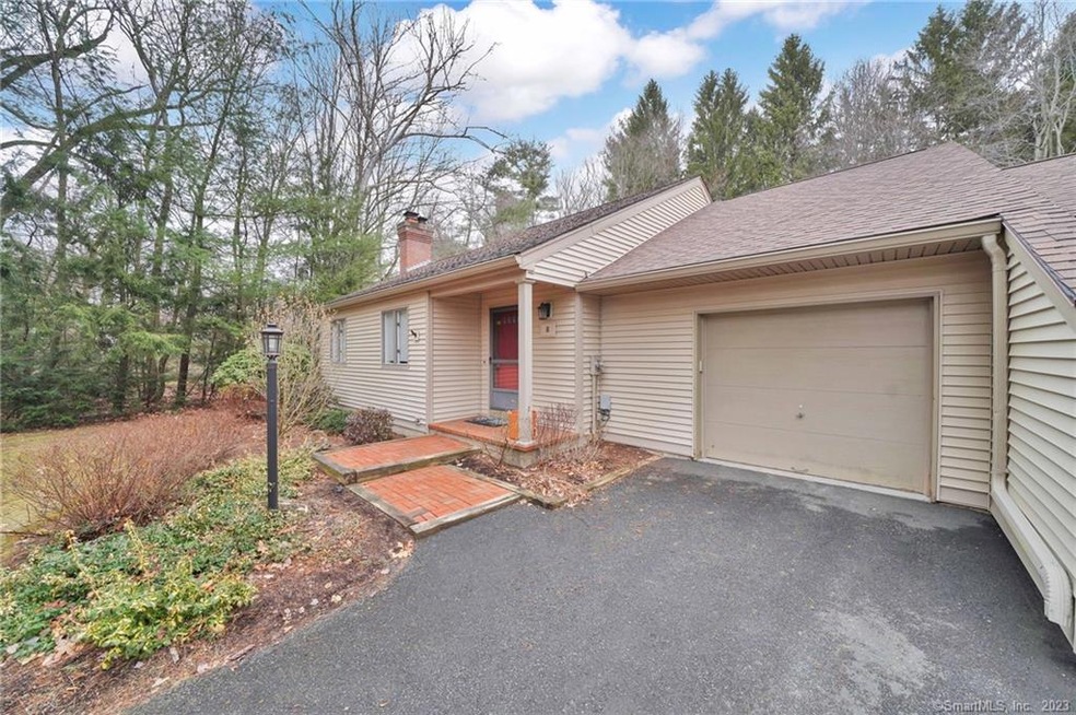 8 the Laurels, Enfield, CT 06082 - photo 1