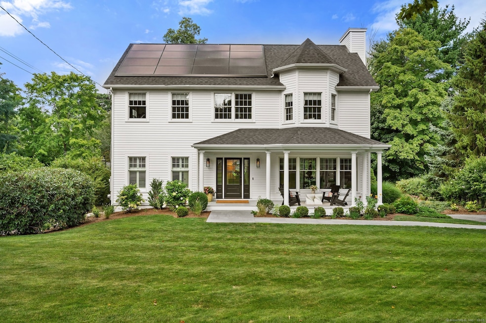 462 Main St, New Canaan, CT 06840 - photo 1