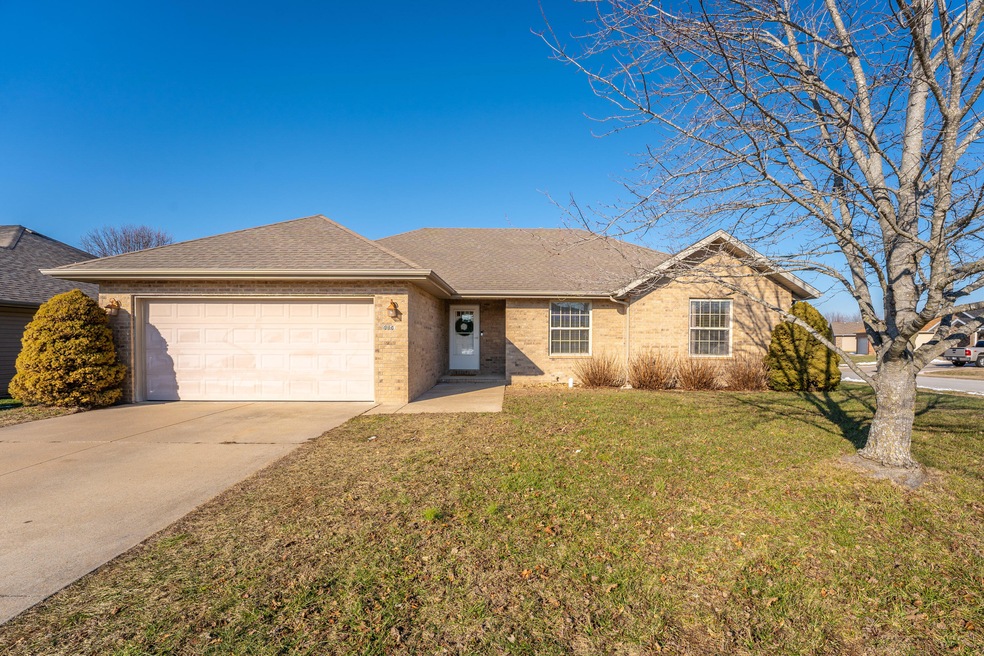 985 W Crestwood St, Nixa, MO 65714 - photo 1