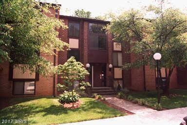 9717 Kings Crown Ct unit 202, Fairfax, VA 22031 - photo 1