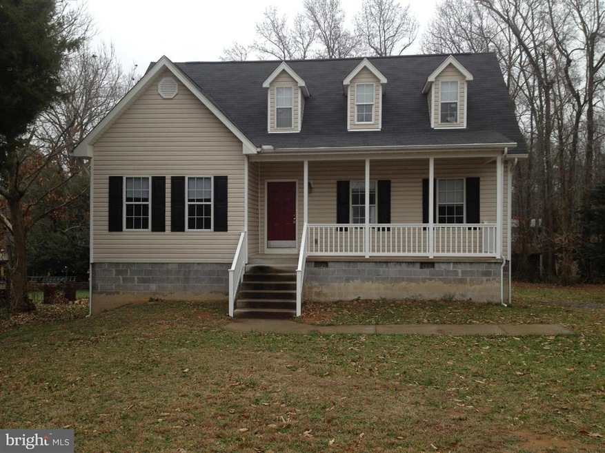 236 Meadow View Ln, Colonial Beach, VA 22443 - photo 1