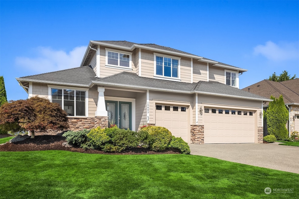 Sold $830,000 • Co-Listing Agent