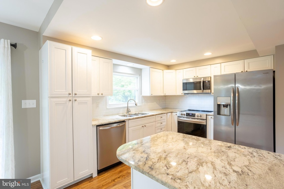 18106 Kitchen House Ct, Germantown, MD 20874 - photo 1
