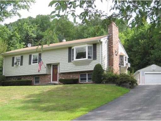 20 Nugget Dr, Charlton, MA 01507 - photo 1