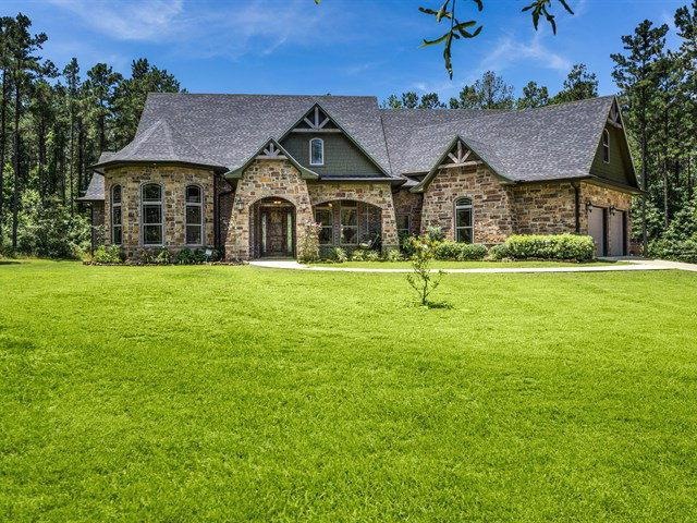 303 Amber Wood, Lufkin, TX 75904 - photo 1