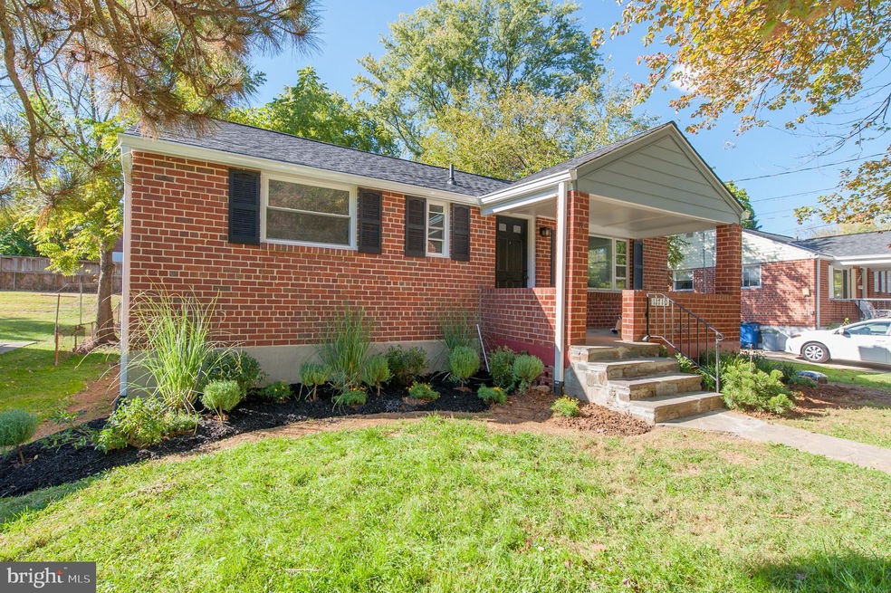 12710 Turkey Branch Pkwy, Rockville, MD 20853 - photo 1