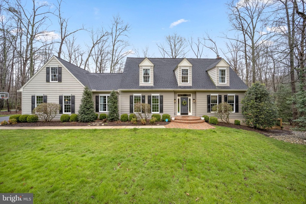 908 Elsie Barber Ct, Davidsonville, MD 21035 - photo 1