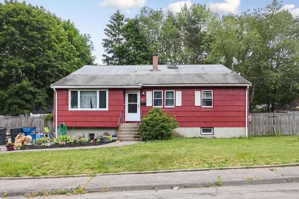 23 Mcdonnell Dr, Randolph, MA 02368 - photo 1