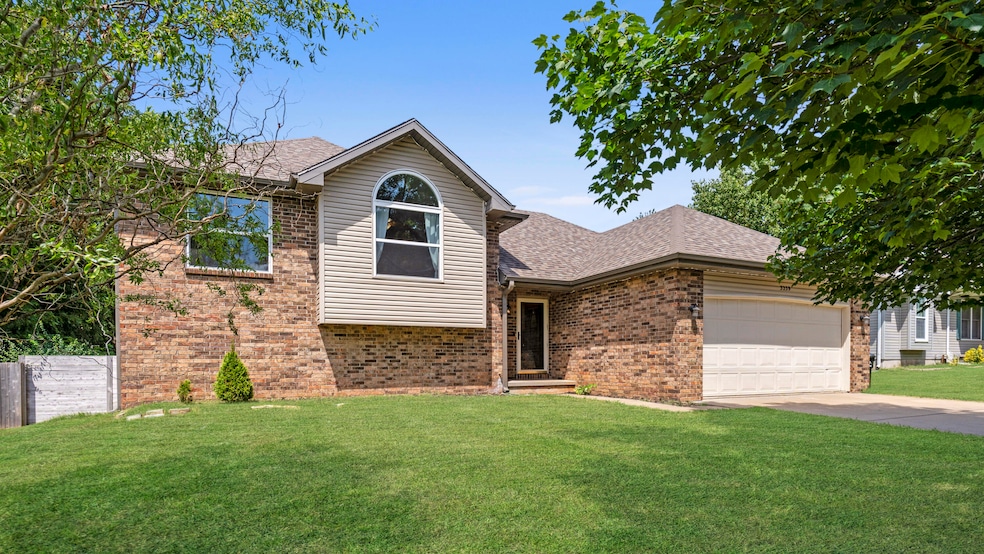 Sold • Co-Listing Agent