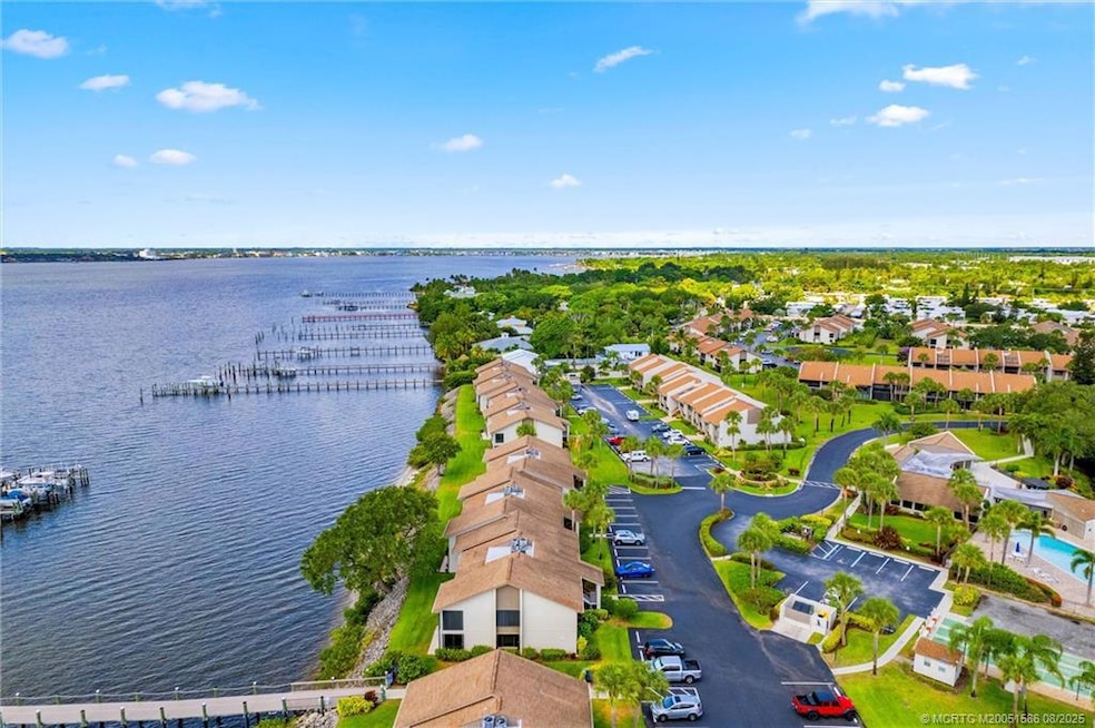 1600 NE Dixie Hwy unit 10-205, Jensen Beach, FL 34957 - photo 1